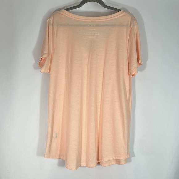 Torrid Light Pink Classic Fit T-Shirt 2X - Picture 5 of 5